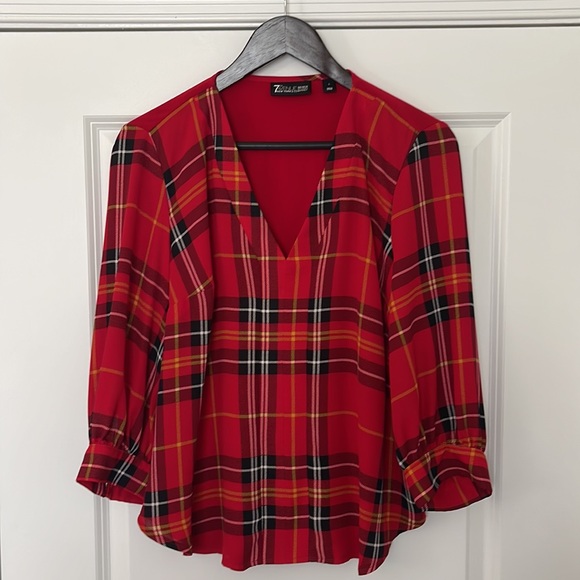 New York & Company 7Th Avenue Blouse - Picture 11 of 12